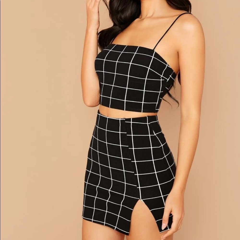 Shein Size M grid print crop top & skirt set